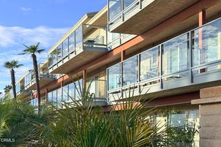 717 Ocean View Drive, Port Hueneme, CA 93041