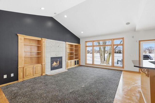 2824 87th Trail N, Brooklyn Park, MN 55443