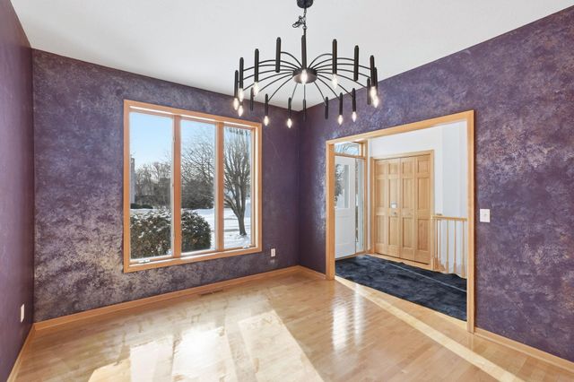 2824 87th Trail N, Brooklyn Park, MN 55443