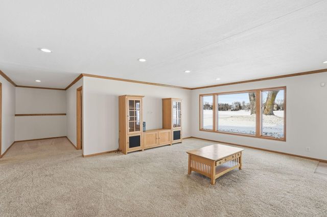 2824 87th Trail N, Brooklyn Park, MN 55443