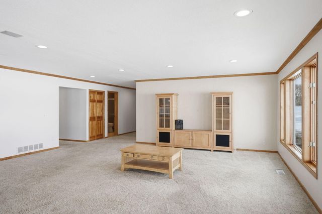 2824 87th Trail N, Brooklyn Park, MN 55443