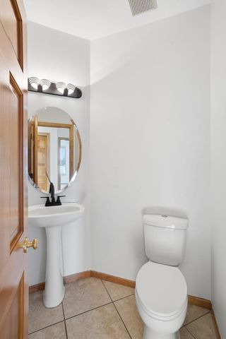 2824 87th Trail N, Brooklyn Park, MN 55443