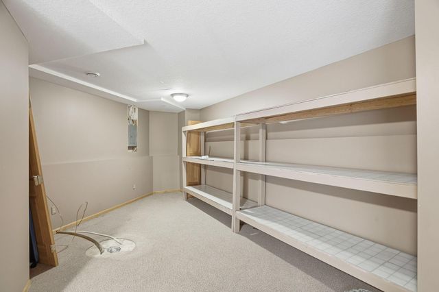 2824 87th Trail N, Brooklyn Park, MN 55443