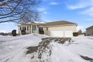 2824 87th Trail N, Brooklyn Park, MN 55443