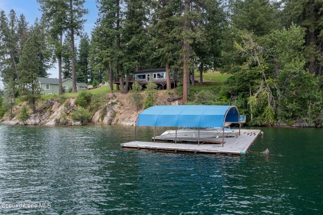 13275 N Nannas Nook LN, Hayden, ID 83835