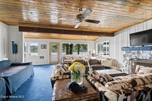 13275 N Nannas Nook LN, Hayden, ID 83835