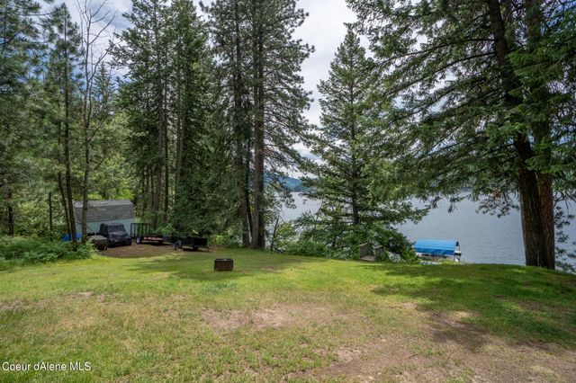 13275 N Nannas Nook LN, Hayden, ID 83835