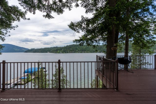 13275 N Nannas Nook LN, Hayden, ID 83835