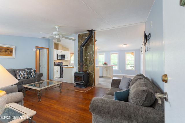 374 BEECHER SPRINGS Road, Crescent City, FL 32112
