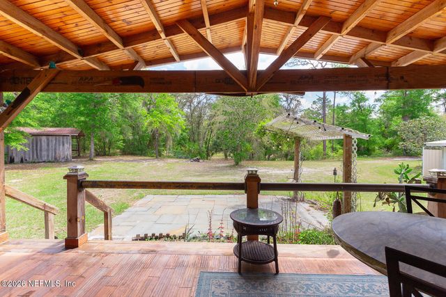 374 BEECHER SPRINGS Road, Crescent City, FL 32112