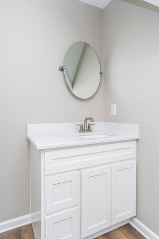 100 Park Ridge Drive, Paris, KY 40361