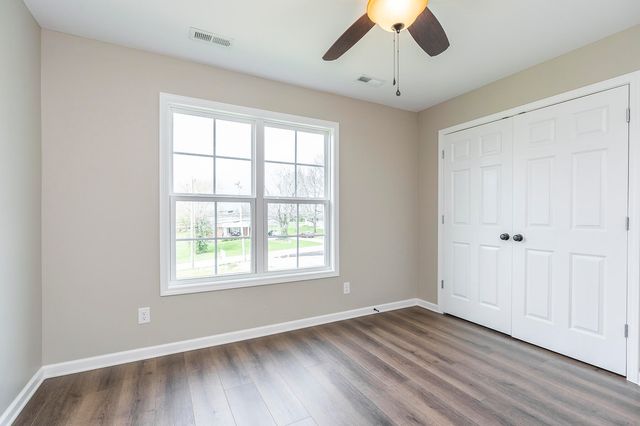 100 Park Ridge Drive, Paris, KY 40361