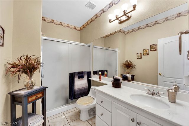 3016 Palace Gate Court, Las Vegas, NV 89117