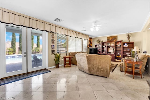 3016 Palace Gate Court, Las Vegas, NV 89117