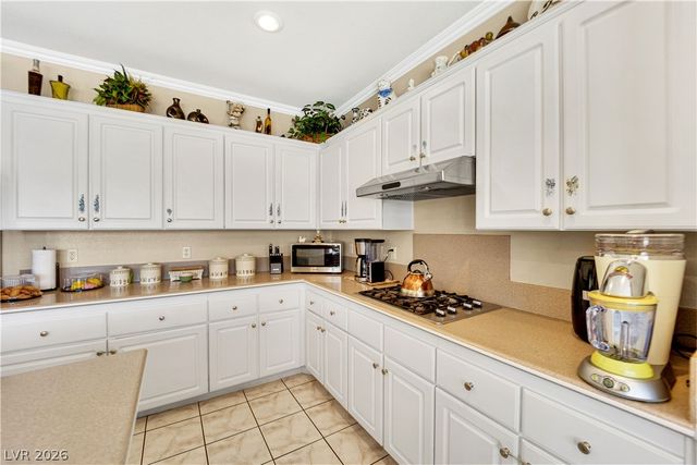 3016 Palace Gate Court, Las Vegas, NV 89117