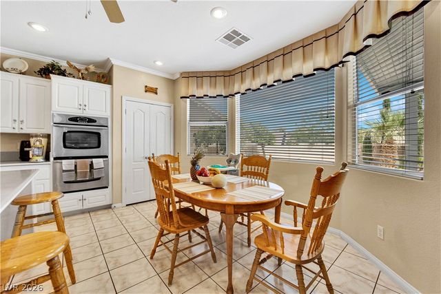 3016 Palace Gate Court, Las Vegas, NV 89117