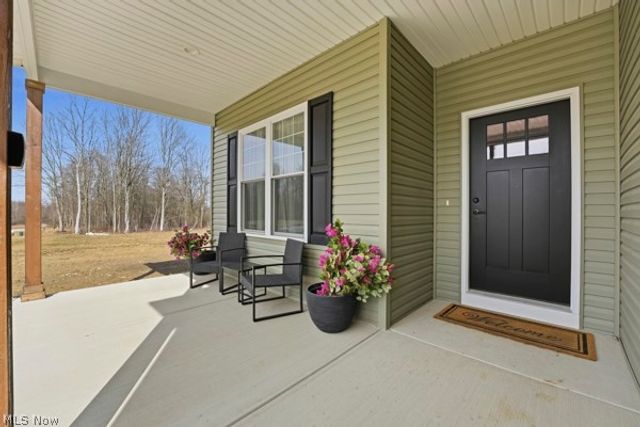 911 Dogwood Drive, Hubbard, OH 44425