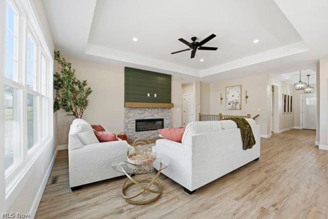 911 Dogwood Drive, Hubbard, OH 44425