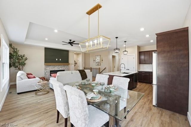 911 Dogwood Drive, Hubbard, OH 44425