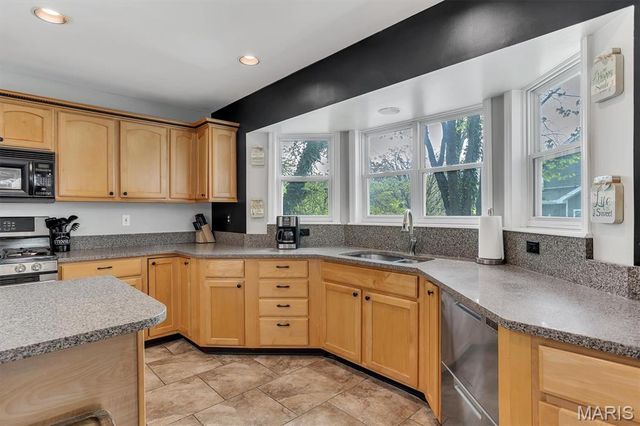 502 Coronation Drive, O'fallon, MO 63366