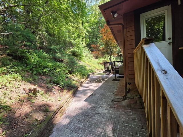 231 Laurelwood, Sautee Nacoochee, GA 30571