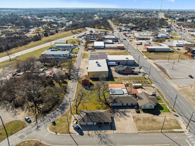 606 Wainwright Street, Denton, TX 76201