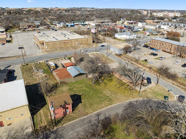 606 Wainwright Street, Denton, TX 76201