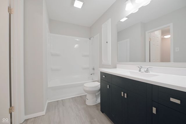 8116 Cheswick Drive, Indianapolis, IN 46219