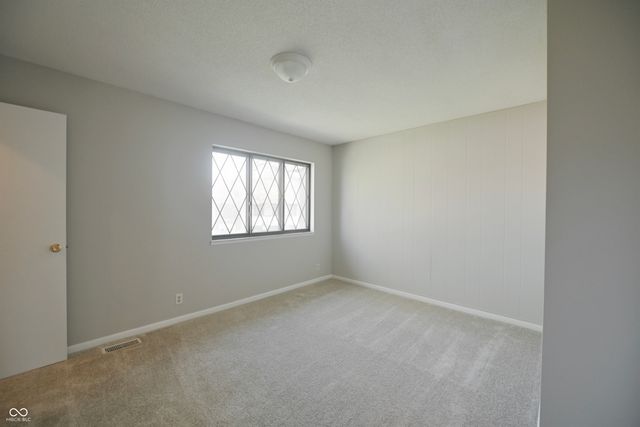 8116 Cheswick Drive, Indianapolis, IN 46219