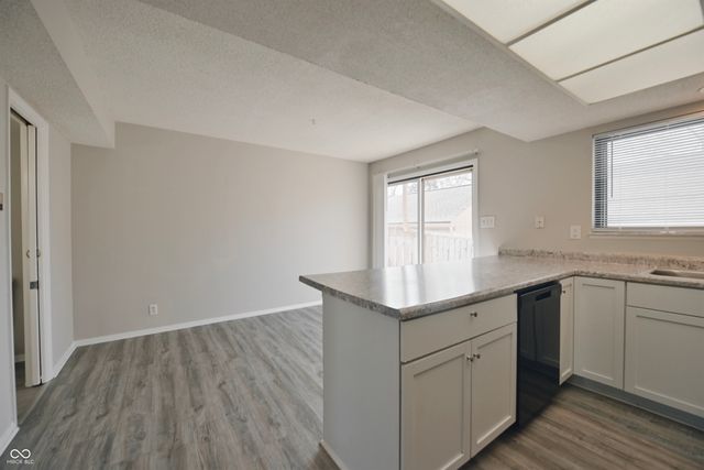 8116 Cheswick Drive, Indianapolis, IN 46219