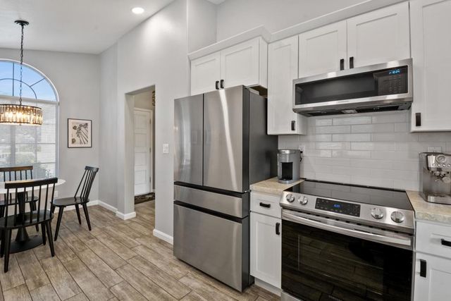 40216 Corte Peralta, Murrieta, CA 92562