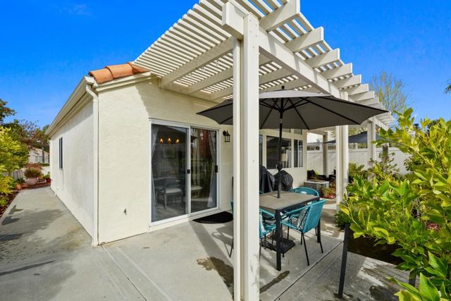 40216 Corte Peralta, Murrieta, CA 92562