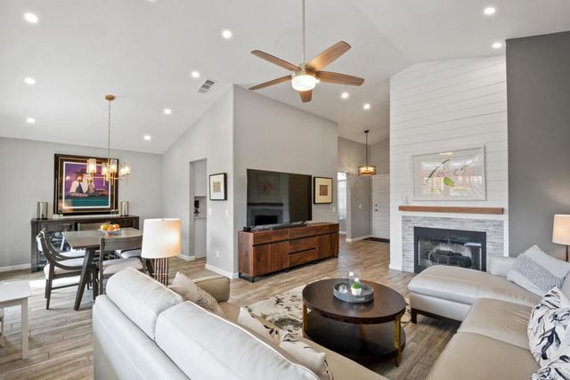 40216 Corte Peralta, Murrieta, CA 92562