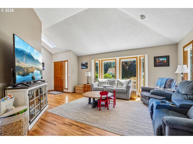 20649 Sw SILETZ Ct, Tualatin, OR 97062