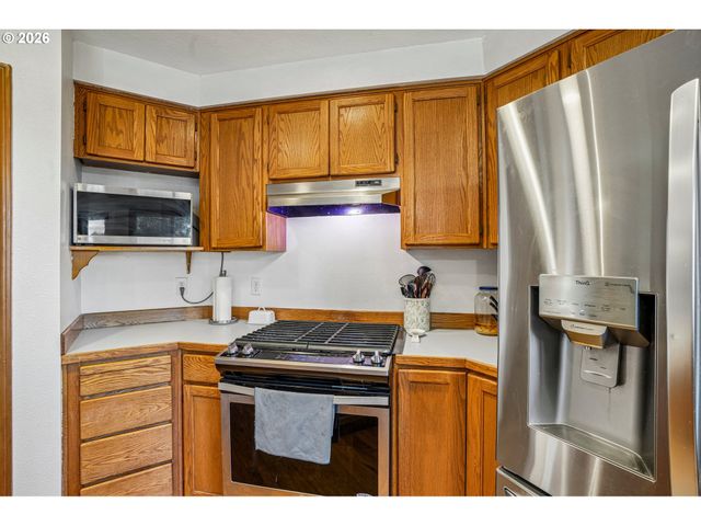 20649 Sw SILETZ Ct, Tualatin, OR 97062