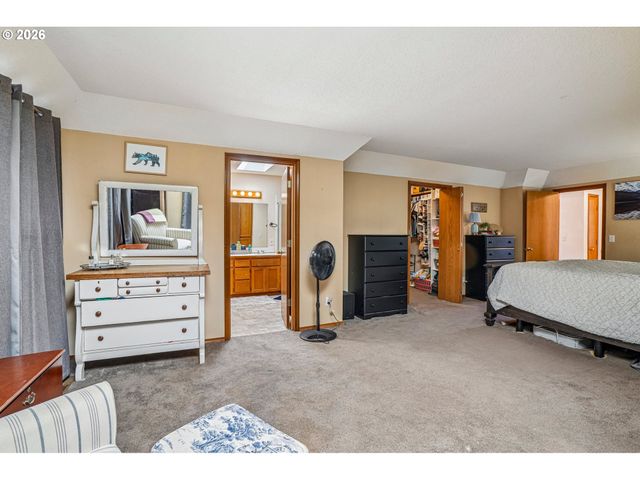 20649 Sw SILETZ Ct, Tualatin, OR 97062