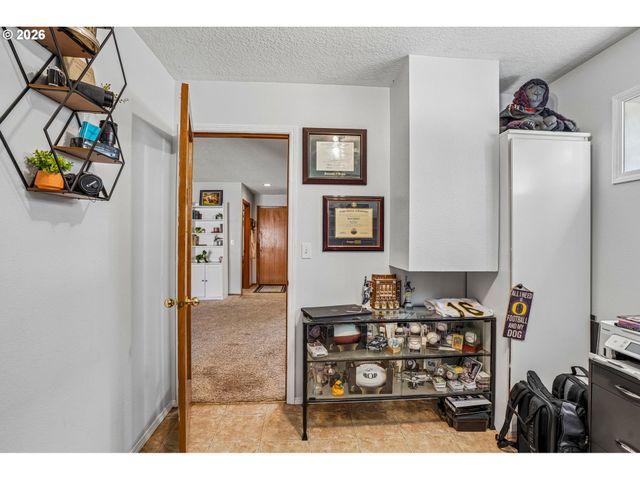 20649 Sw SILETZ Ct, Tualatin, OR 97062