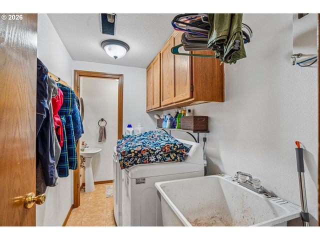 20649 Sw SILETZ Ct, Tualatin, OR 97062