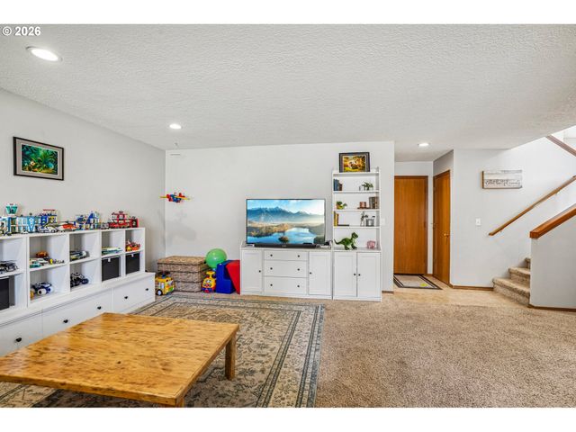 20649 Sw SILETZ Ct, Tualatin, OR 97062