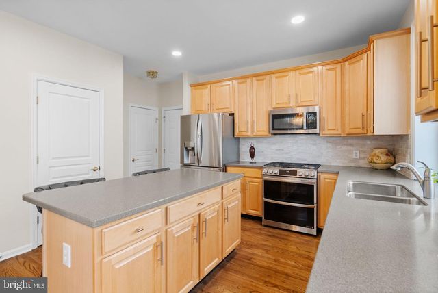 454 LARKSPUR DR, Kennett Square, PA 19348