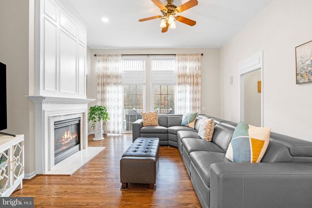 454 LARKSPUR DR, Kennett Square, PA 19348