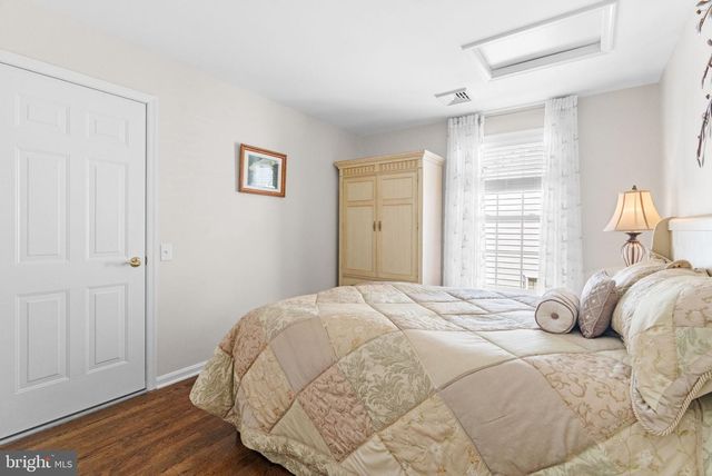 454 LARKSPUR DR, Kennett Square, PA 19348