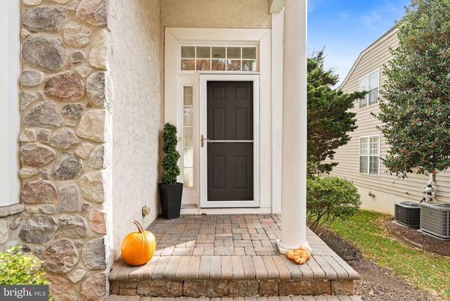 454 LARKSPUR DR, Kennett Square, PA 19348