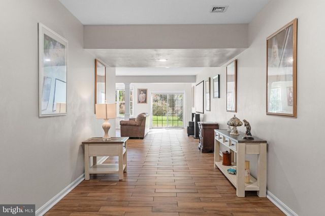 454 LARKSPUR DR, Kennett Square, PA 19348