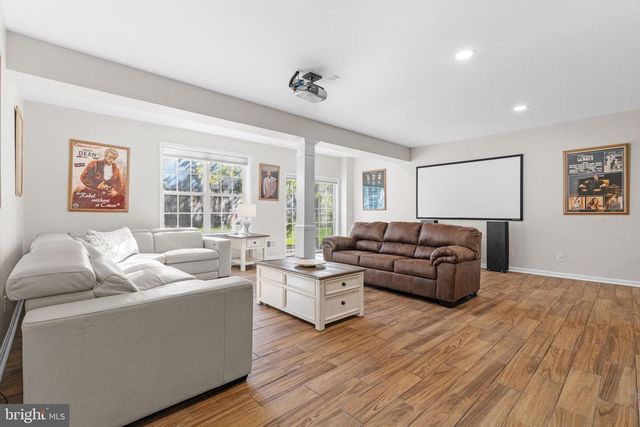 454 LARKSPUR DR, Kennett Square, PA 19348