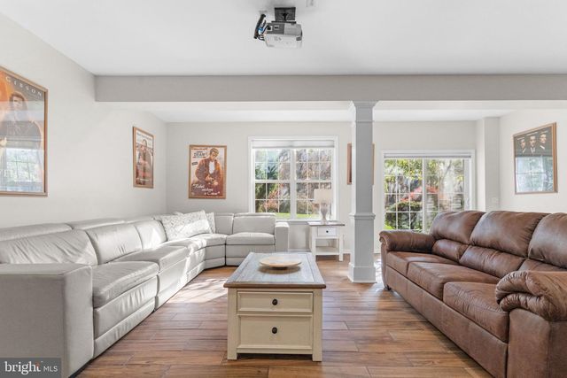 454 LARKSPUR DR, Kennett Square, PA 19348