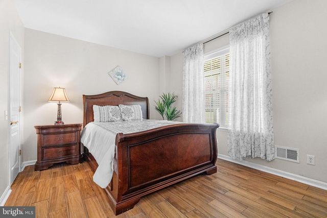 454 LARKSPUR DR, Kennett Square, PA 19348