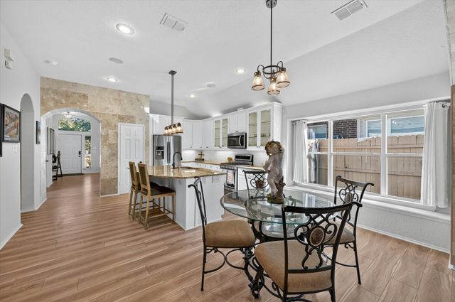 8021 Branch Hollow Trail, Fort Worth, TX 76123