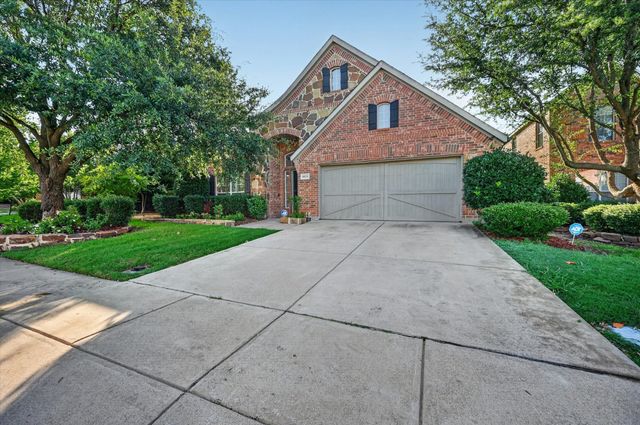 8021 Branch Hollow Trail, Fort Worth, TX 76123