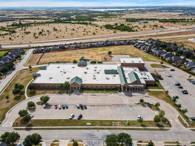 8021 Branch Hollow Trail, Fort Worth, TX 76123